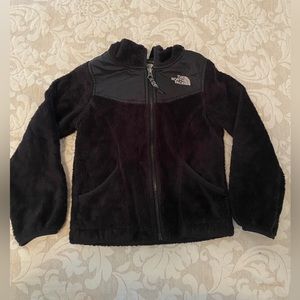 The North Face, Girls jacket, black, Size XS/6, in great condition.